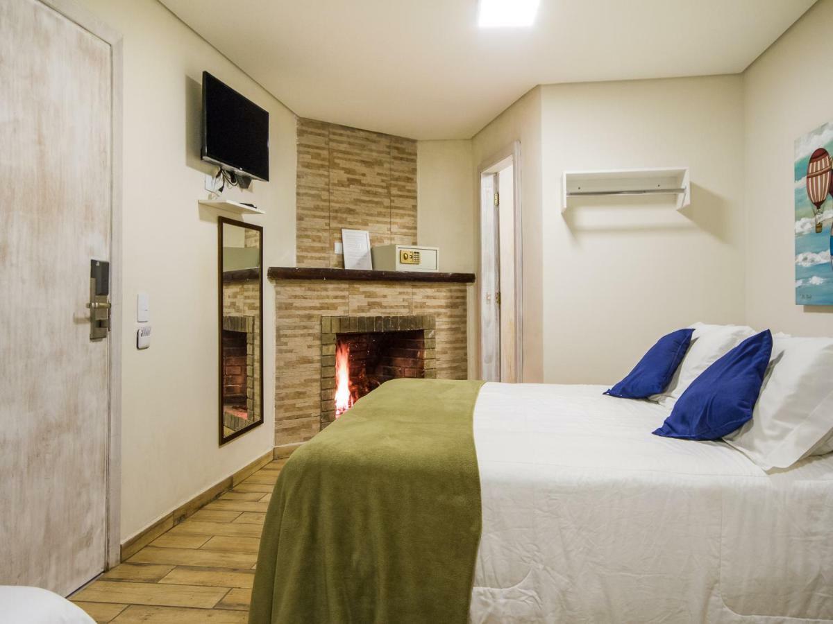 Villa Vintage Campos - Piscina E Opcoes De Suites Com Hidromassagem Campos do Jordão エクステリア 写真